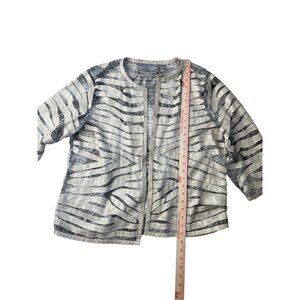 Chico's Travelers Size 2 Women's Zebra Print Open Front  sheer Jacket
